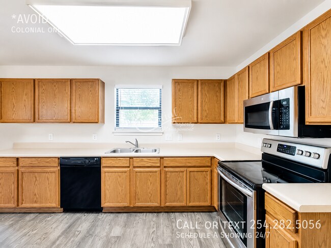 Building Photo - 6812 Doyal Dr