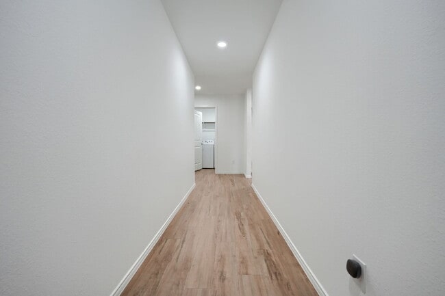 Building Photo - Well-Maintained Home in Princeton – Comfortable Living in a Growing Area