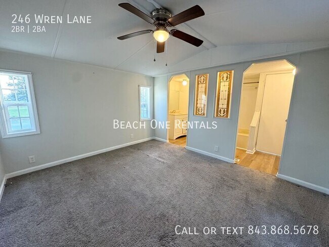 Building Photo - 246 Wren Ln