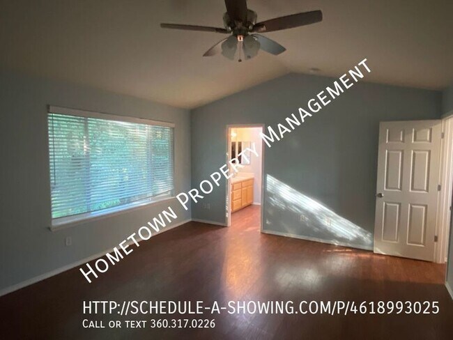 Building Photo - Chambers Creek Beauty - Available NOW!
