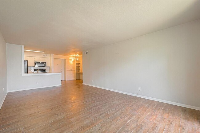 Building Photo - 4629 Wild Indigo St