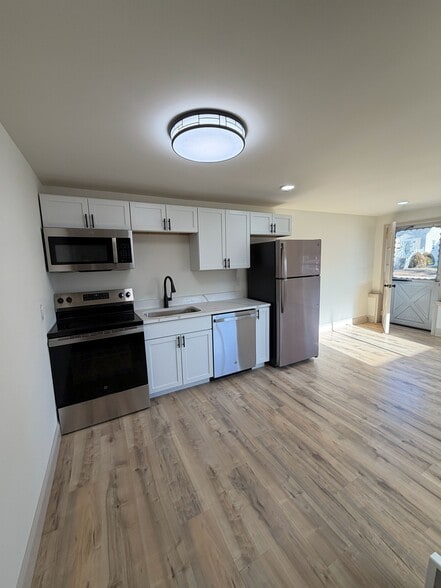 Building Photo - 15 Remington Ave