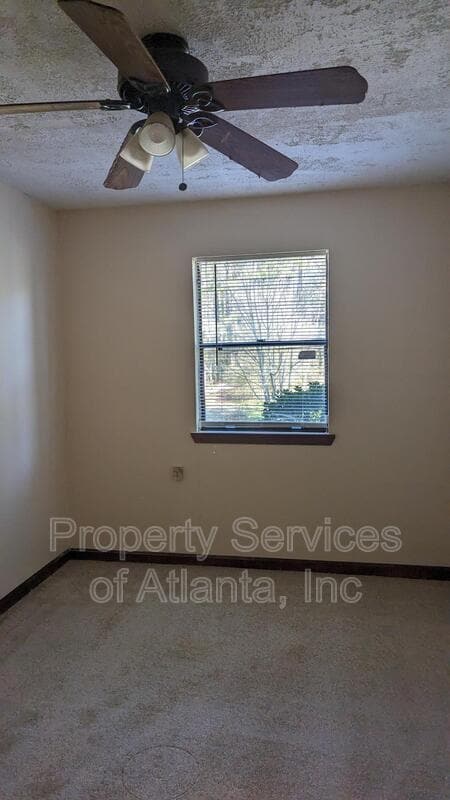 Building Photo - 4341 Old Lake Dr