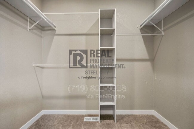 Building Photo - 295 W Acorn Dr