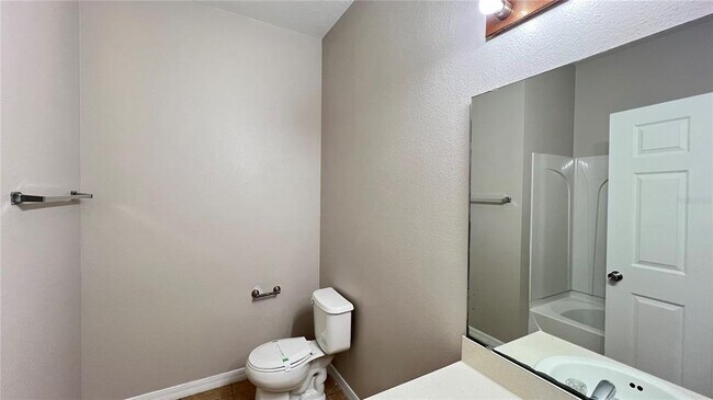 Building Photo - 318 Sand Ridge Dr