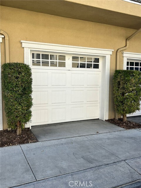 Building Photo - 1229 Abelia
