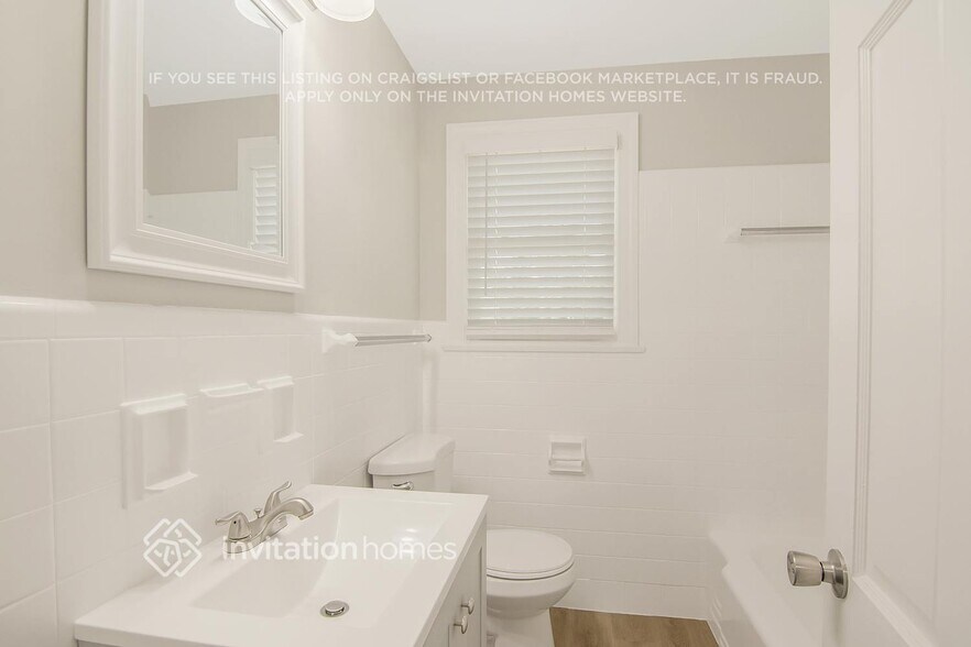 Building Photo - 245 Mattox St