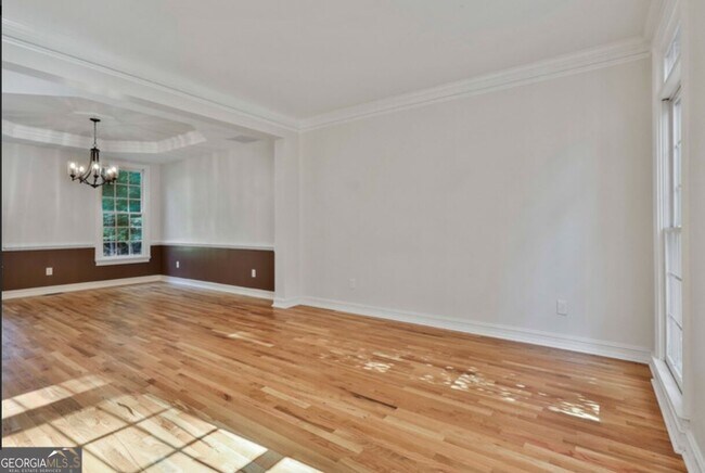 Building Photo - 1202 Loxley Cir