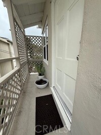 Building Photo - 209 Cypress Dr