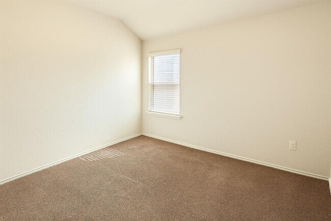 Building Photo - 208 Durata Dr