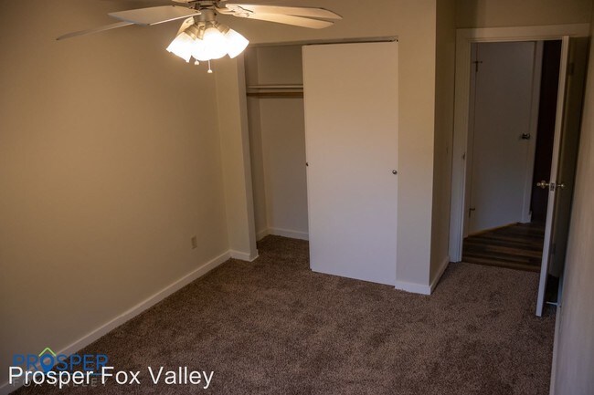 Building Photo - 836 Vine Ave