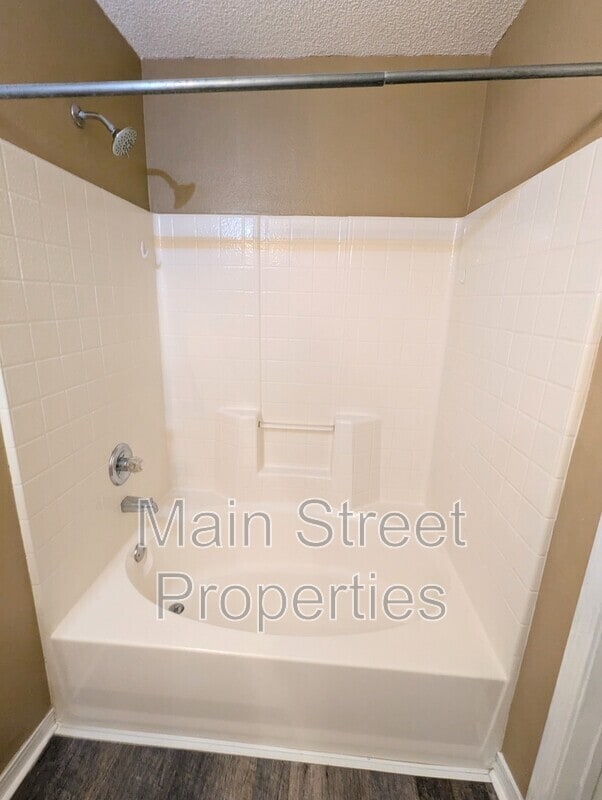 Building Photo - 1511 Galvin Ave