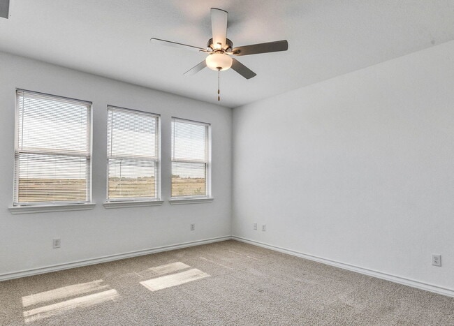 Building Photo - 200 Small Seed Dr