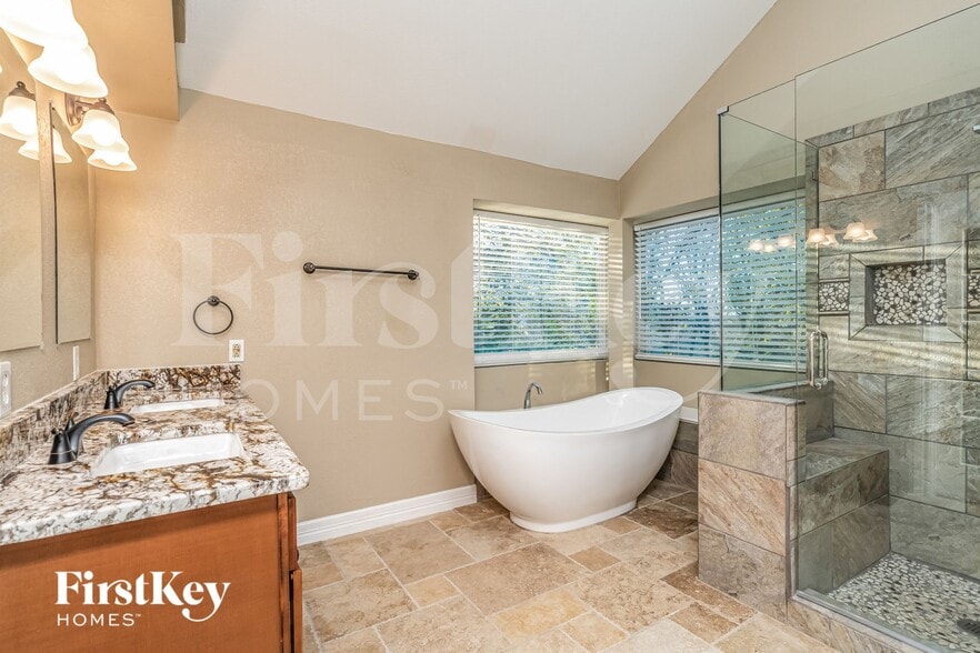 Building Photo - 1313 Deer Trail