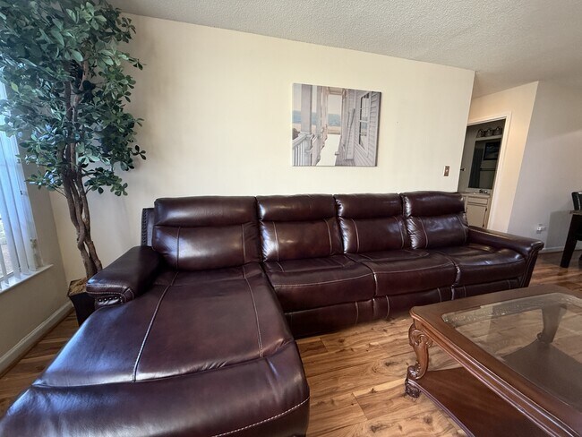 Building Photo - 1231 Ladys Island Dr