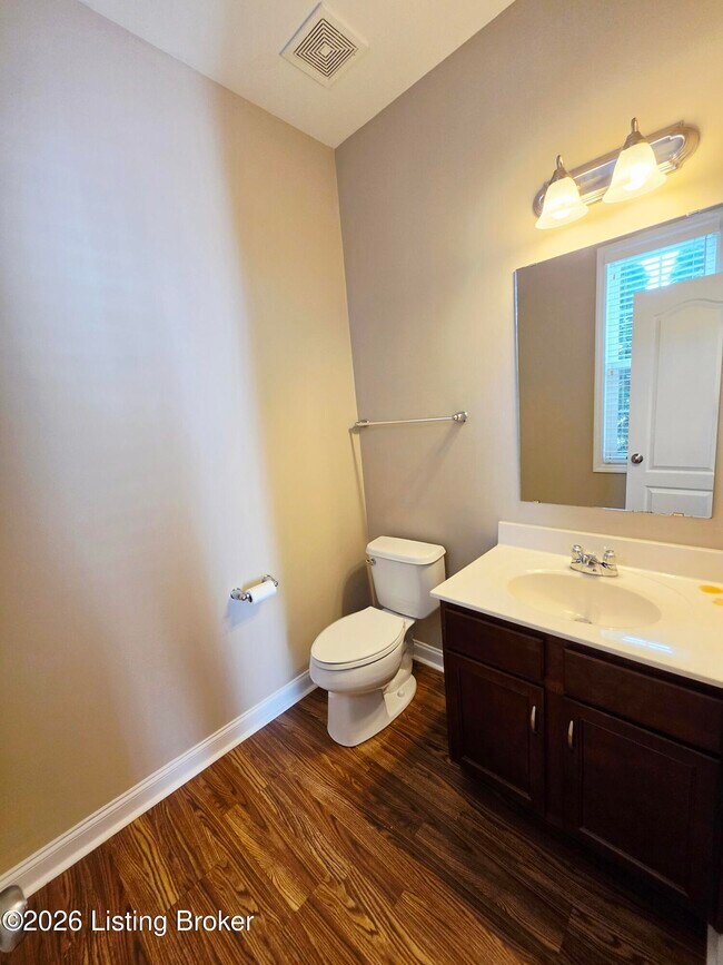 Building Photo - 16300 Brookfield View Ct