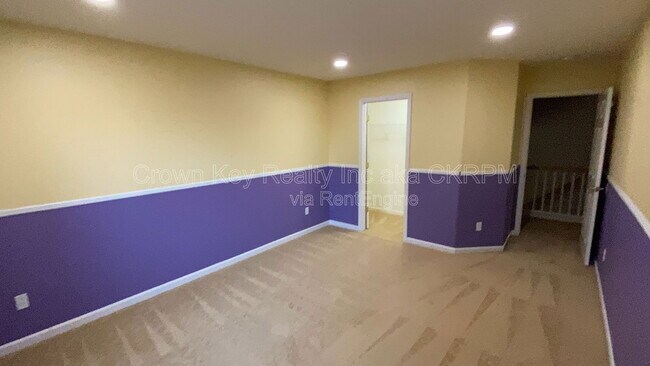 Building Photo - 4685 Dandelion Loop