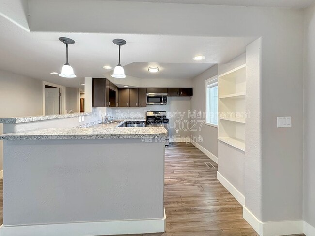 Building Photo - 10331 Utahna Rd