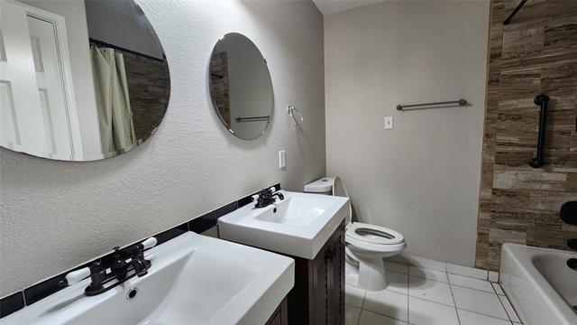 Building Photo - 3408 Mosswood Dr