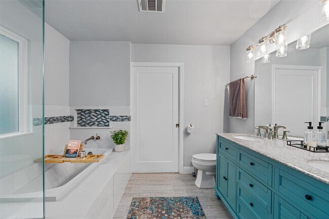 Building Photo - 8913 Coastal Dr