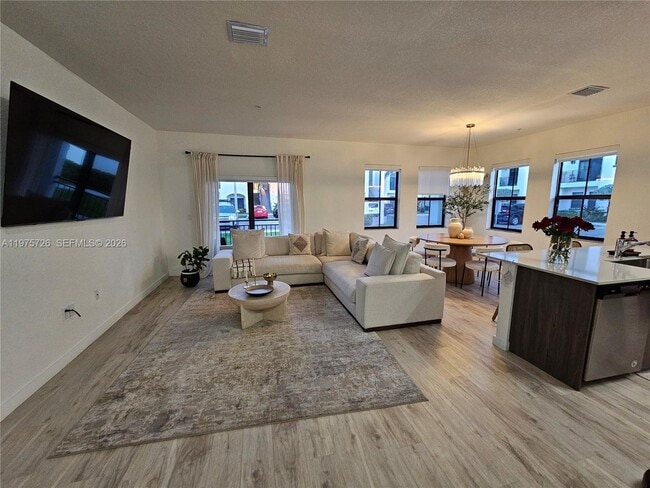 Building Photo - 15520 SW 136th St