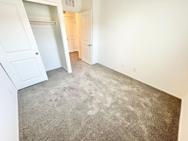 Building Photo - BEAUTIFUL NEW BUILD HOME 2-STORY 3 BEDROOM...