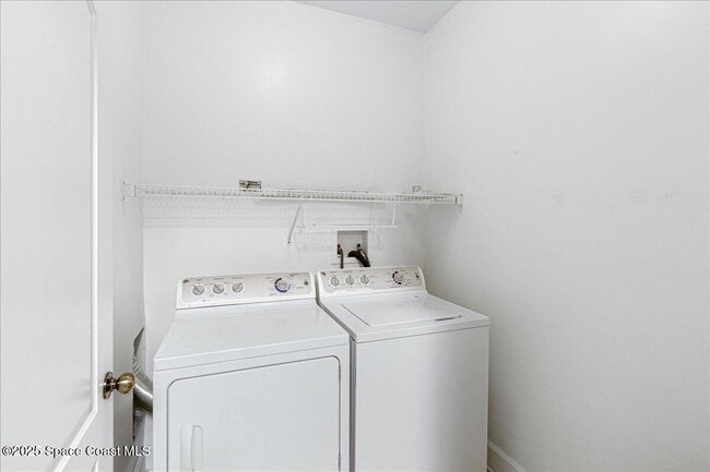 Building Photo - 6411 Borasco Dr