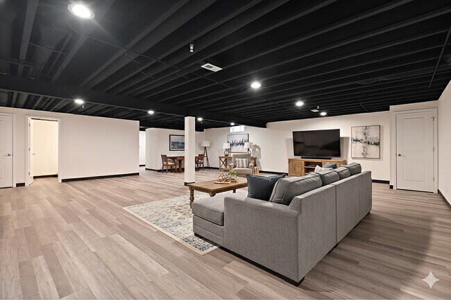 Building Photo - 13 Apollo Ct