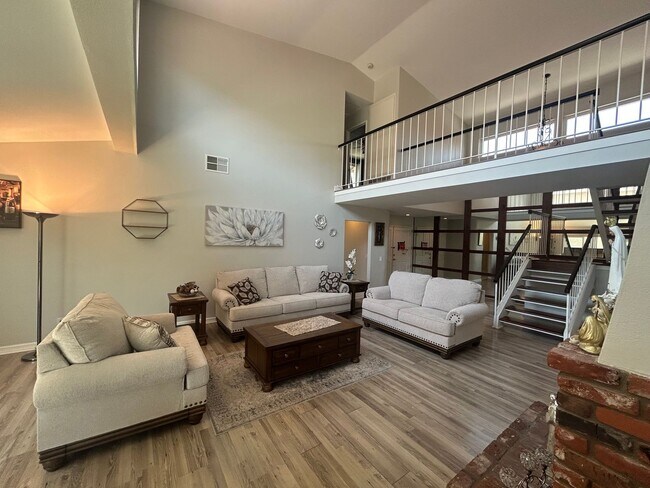 Building Photo - Upgraded 4-Bedroom Home in Gated Green Riv...