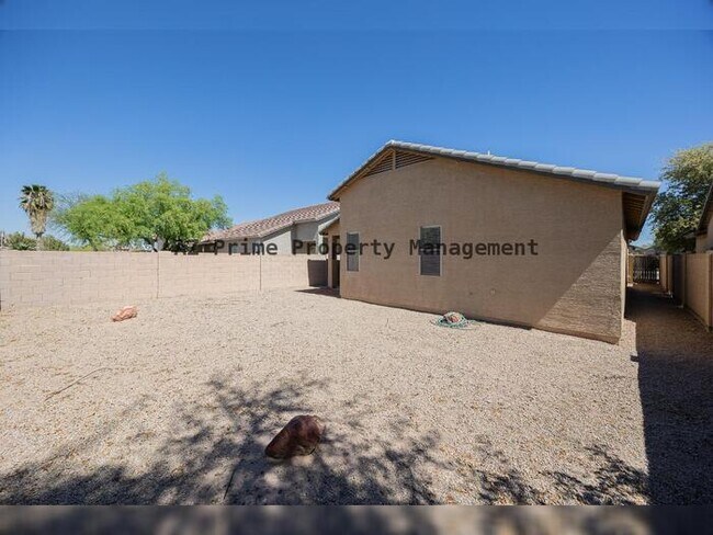 Building Photo - 6918 S 37th Glen