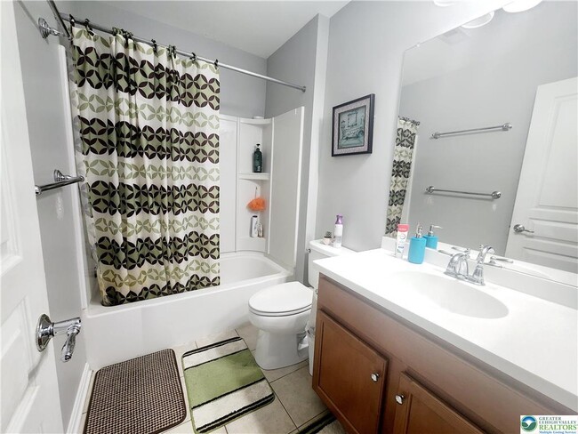 Building Photo - 8668 Mayfair Ct