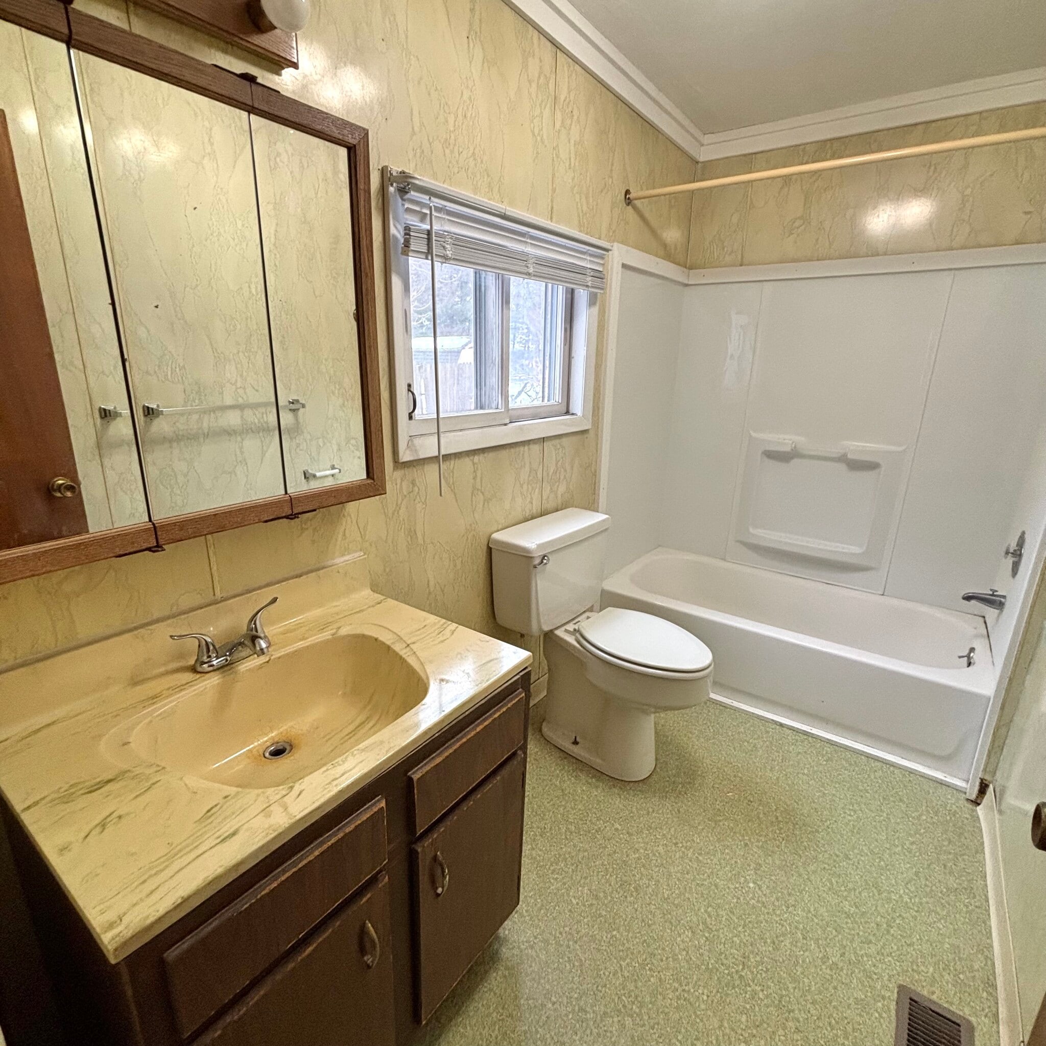 Building Photo - 6321 Cooper Rd