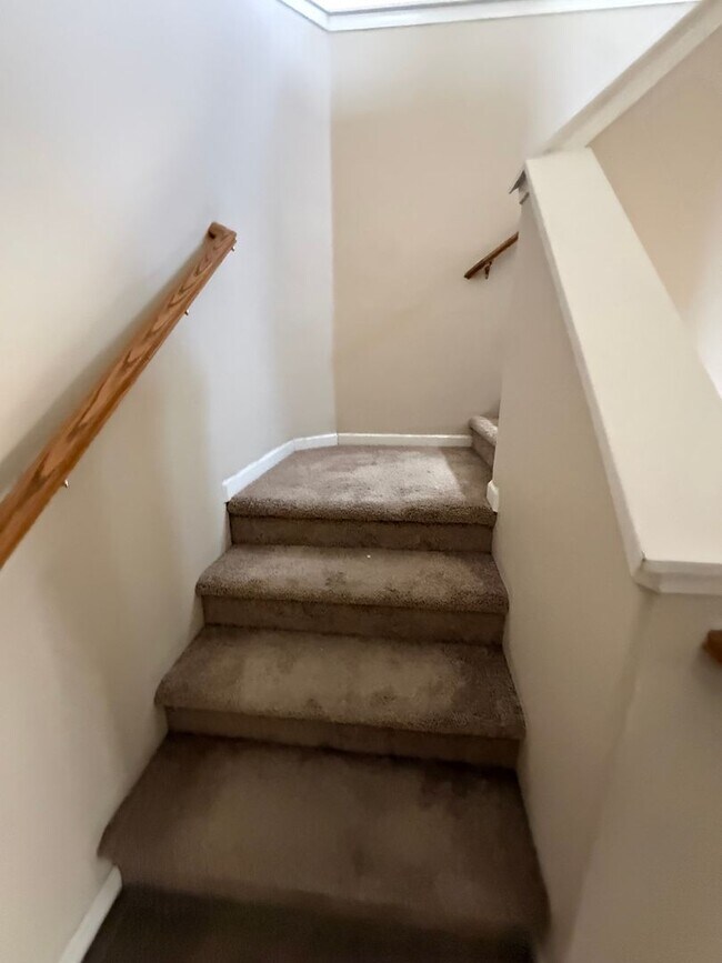 Building Photo - Charming 4-Bedroom, 3-Bathroom Home