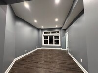 Building Photo - 6927 S Harvard Ave