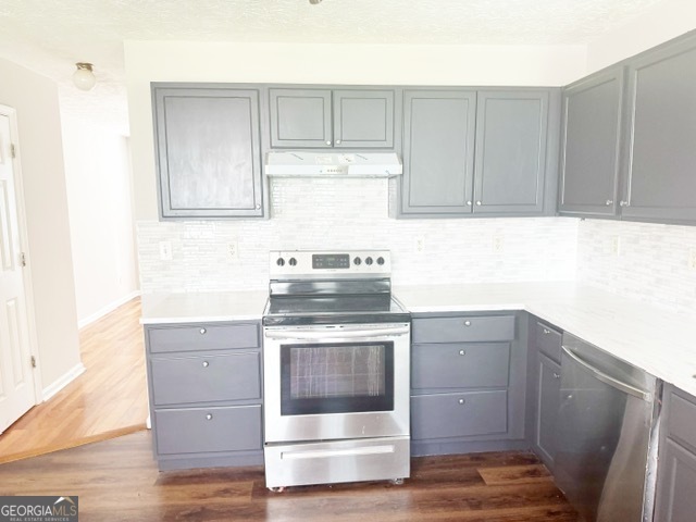 Building Photo - 637 Pennybrook Ln