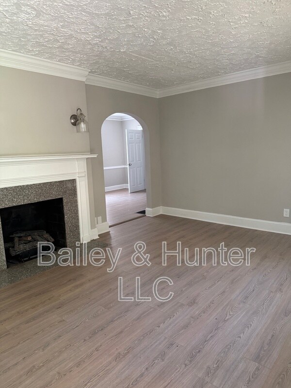 Building Photo - 1306 Cahaba Dr SW