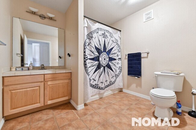 Building Photo - Charming 1BR Condo in Beautiful Boulder (N...