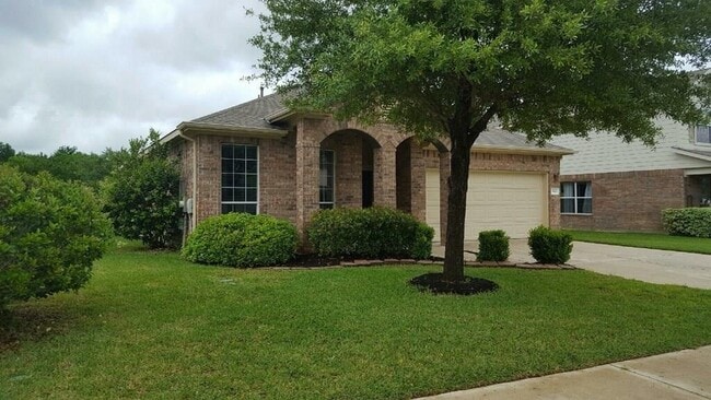 Primary Photo - 913 Brighton Pl