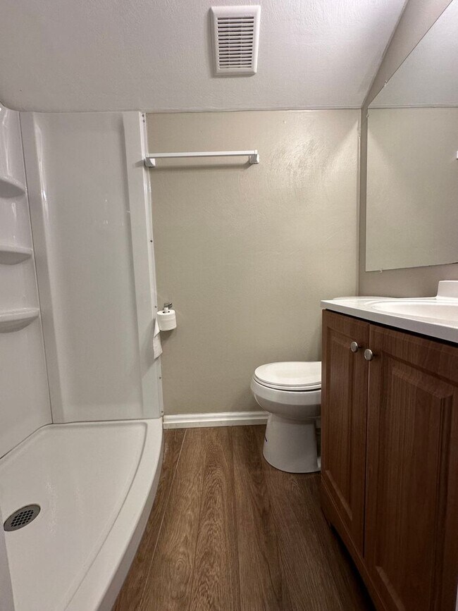 Building Photo - Virginia Beach-Wesleyan Pines Single Famil...