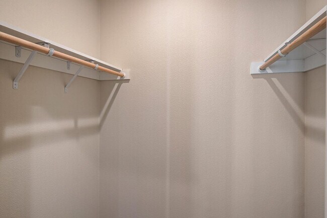 Building Photo - 3 Bed 2 Bath Brand New - Single level