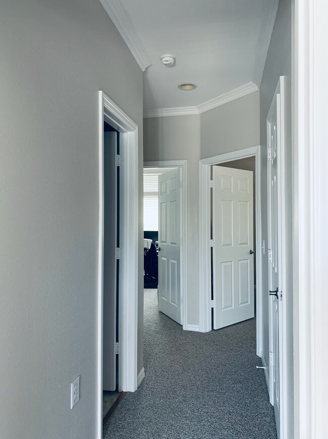 Building Photo - 7679 Plantation Cir