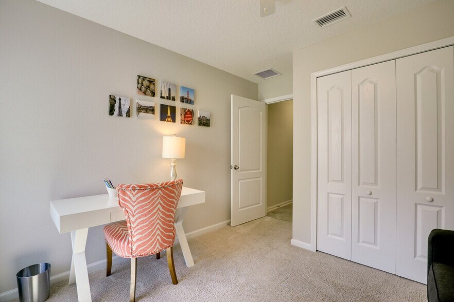 Building Photo - 421 Fox Water Trail