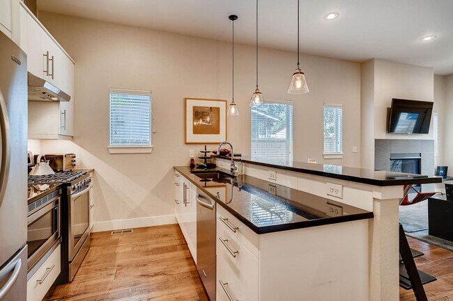 Building Photo - About This Property!