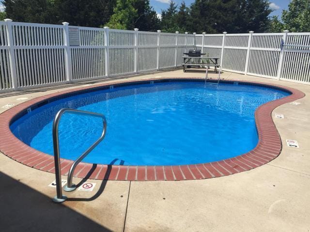 Building Photo - 1530 Timber Creek Dr