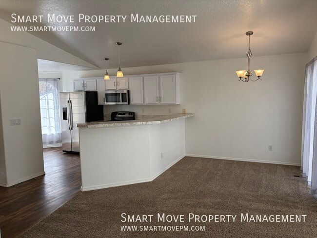 Building Photo - 5923 S Sweet Gum Way