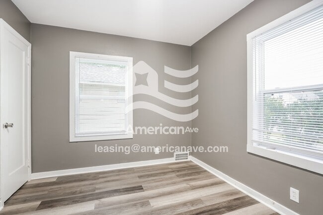 Building Photo - 2914 Frederickson St