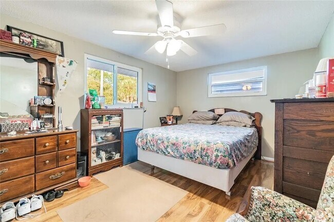 Bedroom 1 - 7838 Foxwood Dr