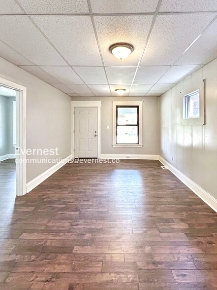 Building Photo - 1807 Denison Ave