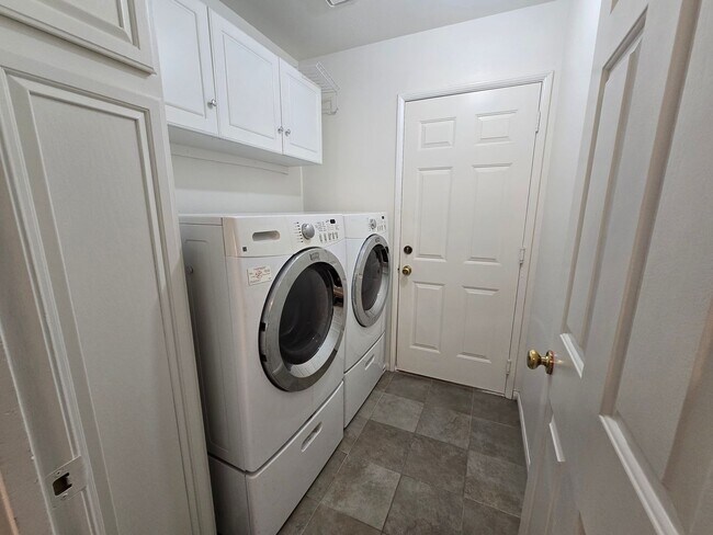 Building Photo - 4349 E Ave Q-12