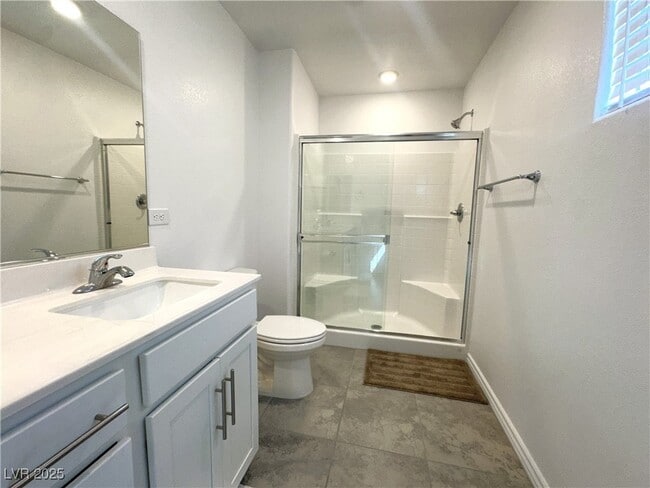 Building Photo - 356 Rosefinch St